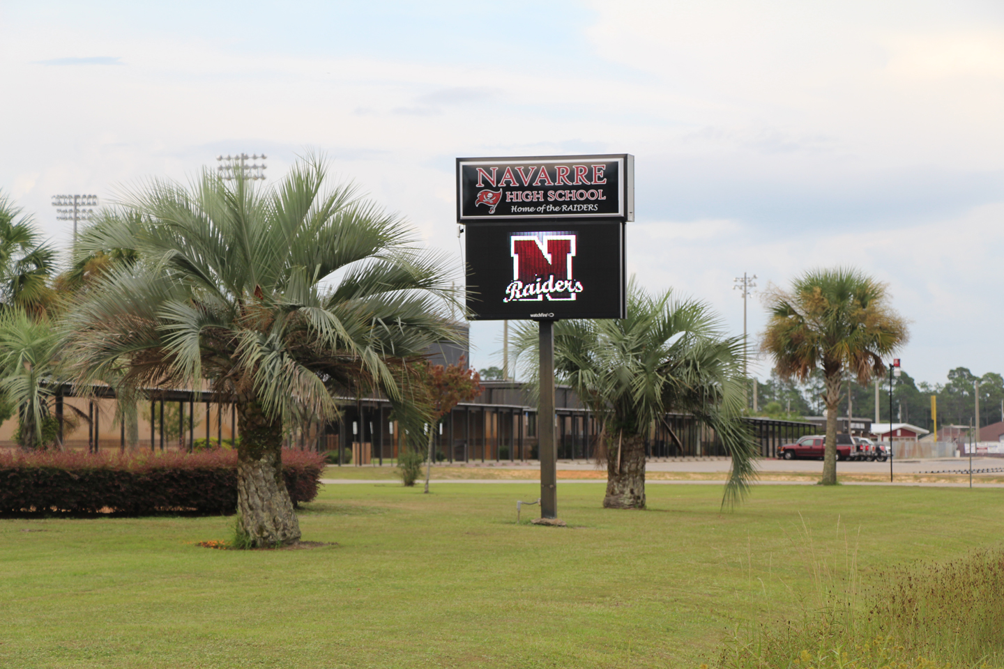 East Navarre convenient to Hurlburt Field Navarre Home Sales